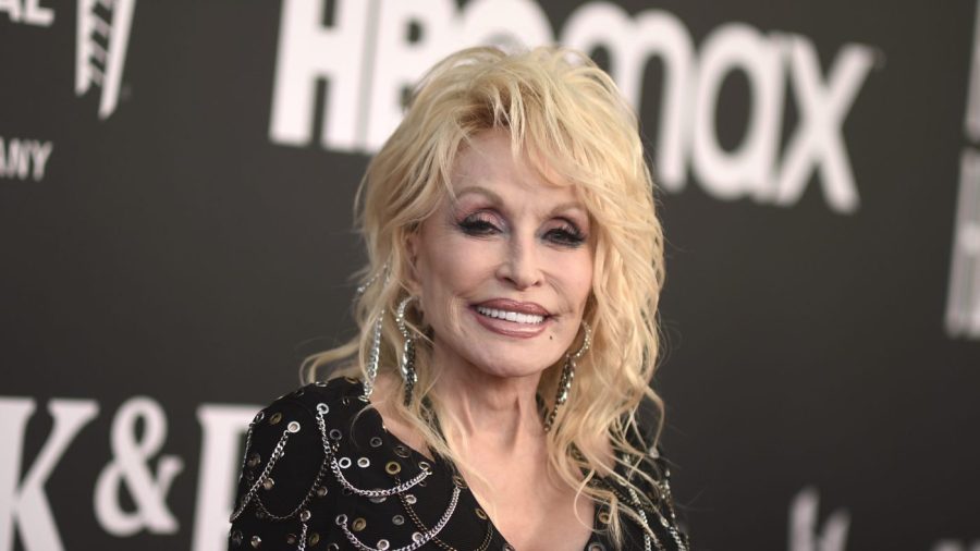 Dolly Parton to receive honorary Oscar for humanitarian work