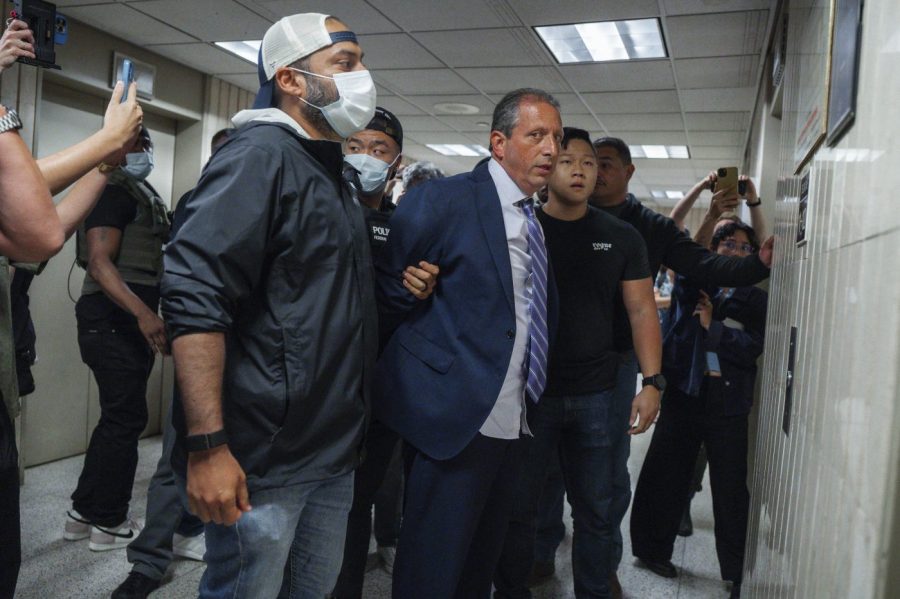 NYC mayoral candidate Brad Lander arrested at immigration court