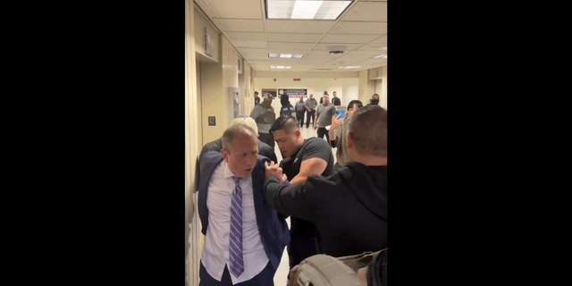 ‘This Is Fascism’: NYC Comptroller Brad Lander Arrested by ICE at an Immigration Court