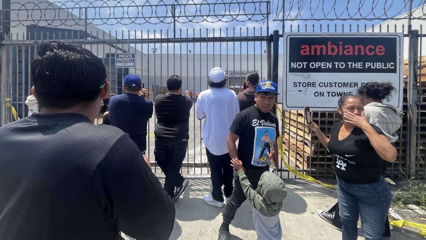 ICE raids in LA leave detainees’ families searching for answers : NPR