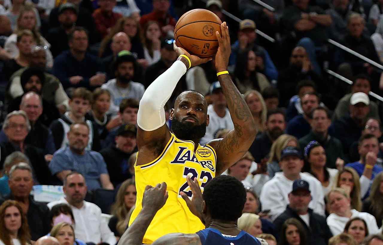 LeBron James is sparing no expense on his new megamansion, after tearing down his existing $39M house
